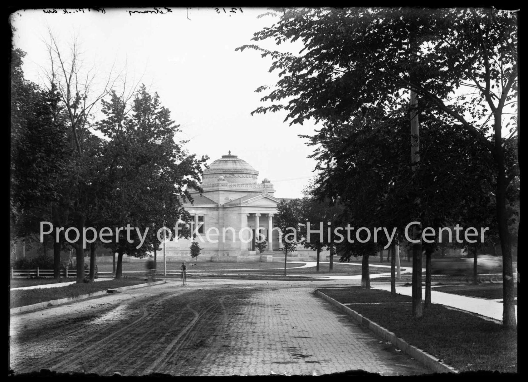 HISTORIC PHOTO